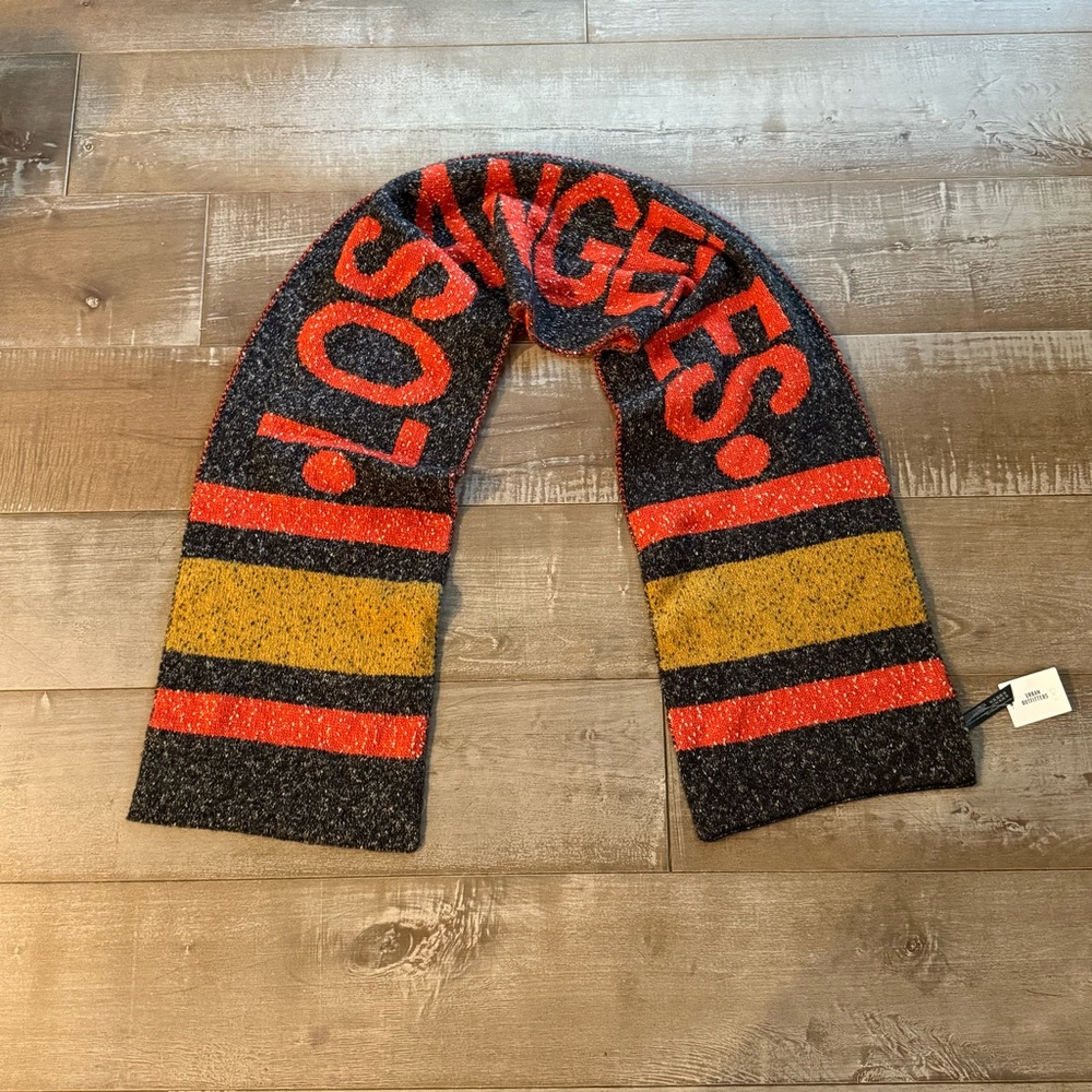 Urban Outfitters Los Angeles Graphic Scarf